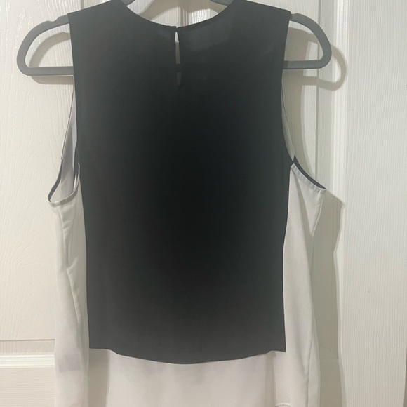 Boundary Silk Top Size Large - Picture 2 of 4